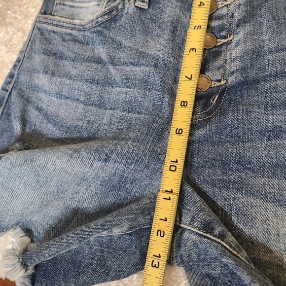 Discount Divas Distressed Blue Jean Shorts with Frayed Hem - Picture 7 of 10